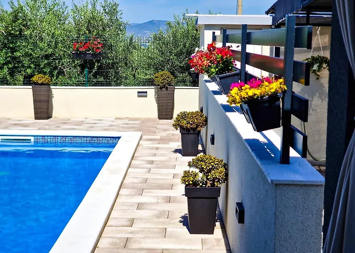 Casa Bella With Private Pool Holiday home