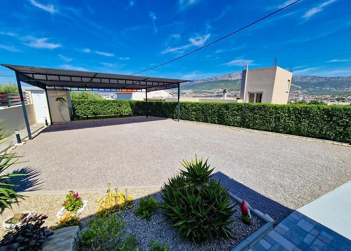 Holiday home Casa Bella With Private Pool