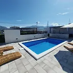 Nyaraló Casa Bella With Private Pool *